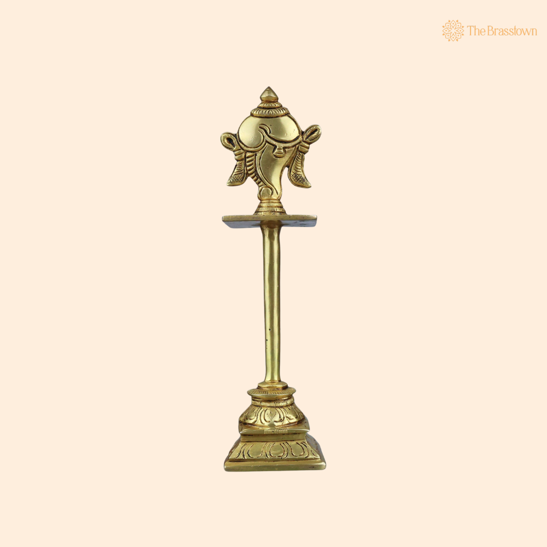 Brass Shankha Stand – Peetal Vishnu Symbol Balaji Shankh Figurine for Pooja, Home Temple &amp; Spiritual Décor 5 Inch