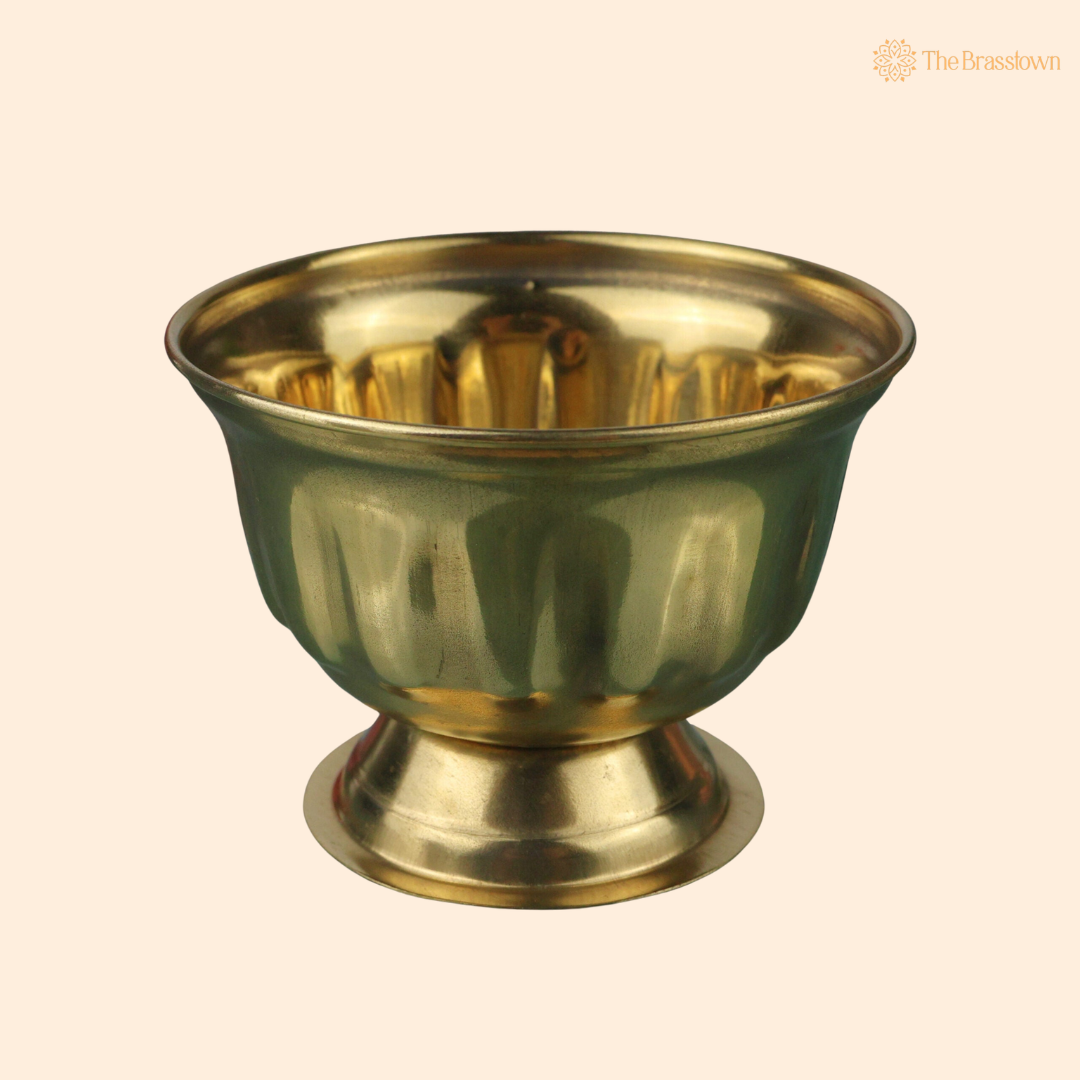 Handcrafted Brass Kumkum Bowl – Traditional Peetal Kumkum Holder for Pooja, Temple &amp; Home Décor 3 Inch