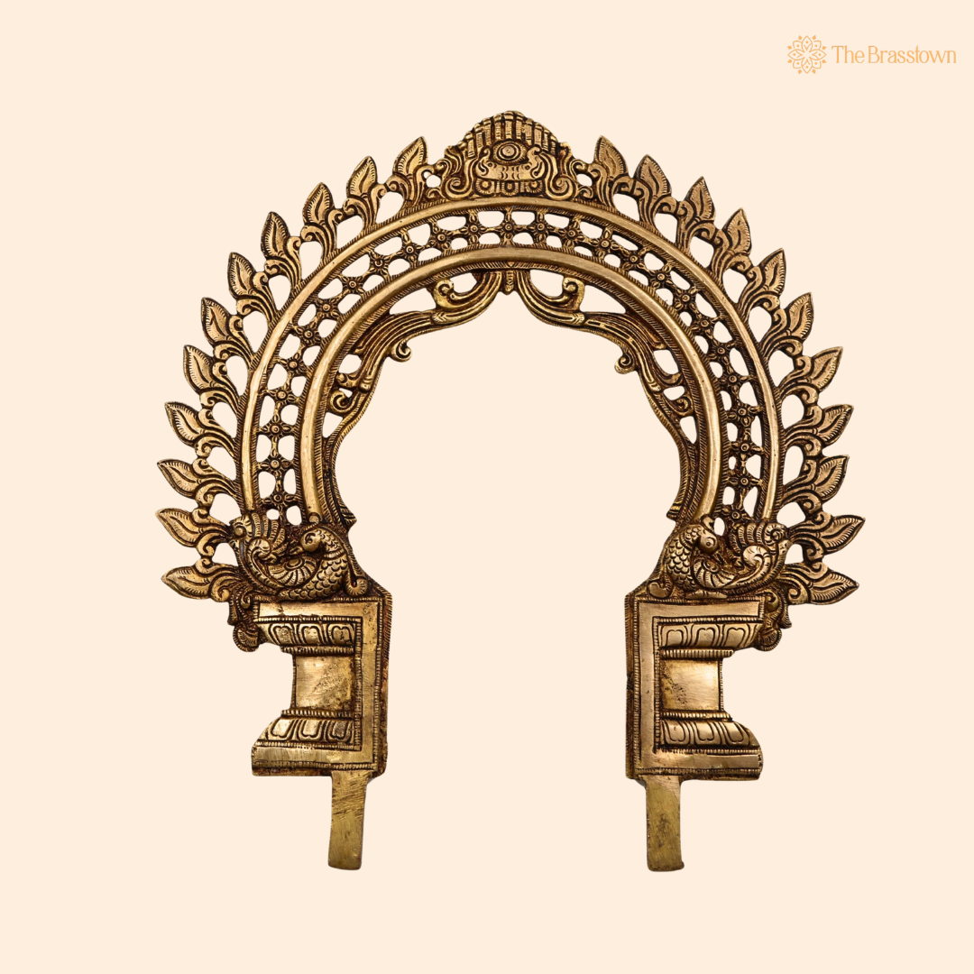 Brass Handcrafted Hand-Carved Prabhaval Arch Frame for Deity – Handcrafted Arch Wall Hanging for Home Temple, Deity Décor &amp; Spiritual Ambience 13 Inch