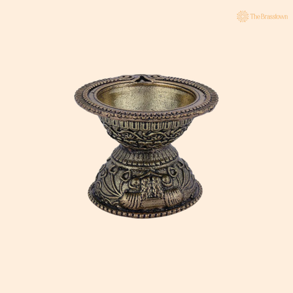 Traditional Brass Diya 1.5 Inch front view – pure brass handcrafted India