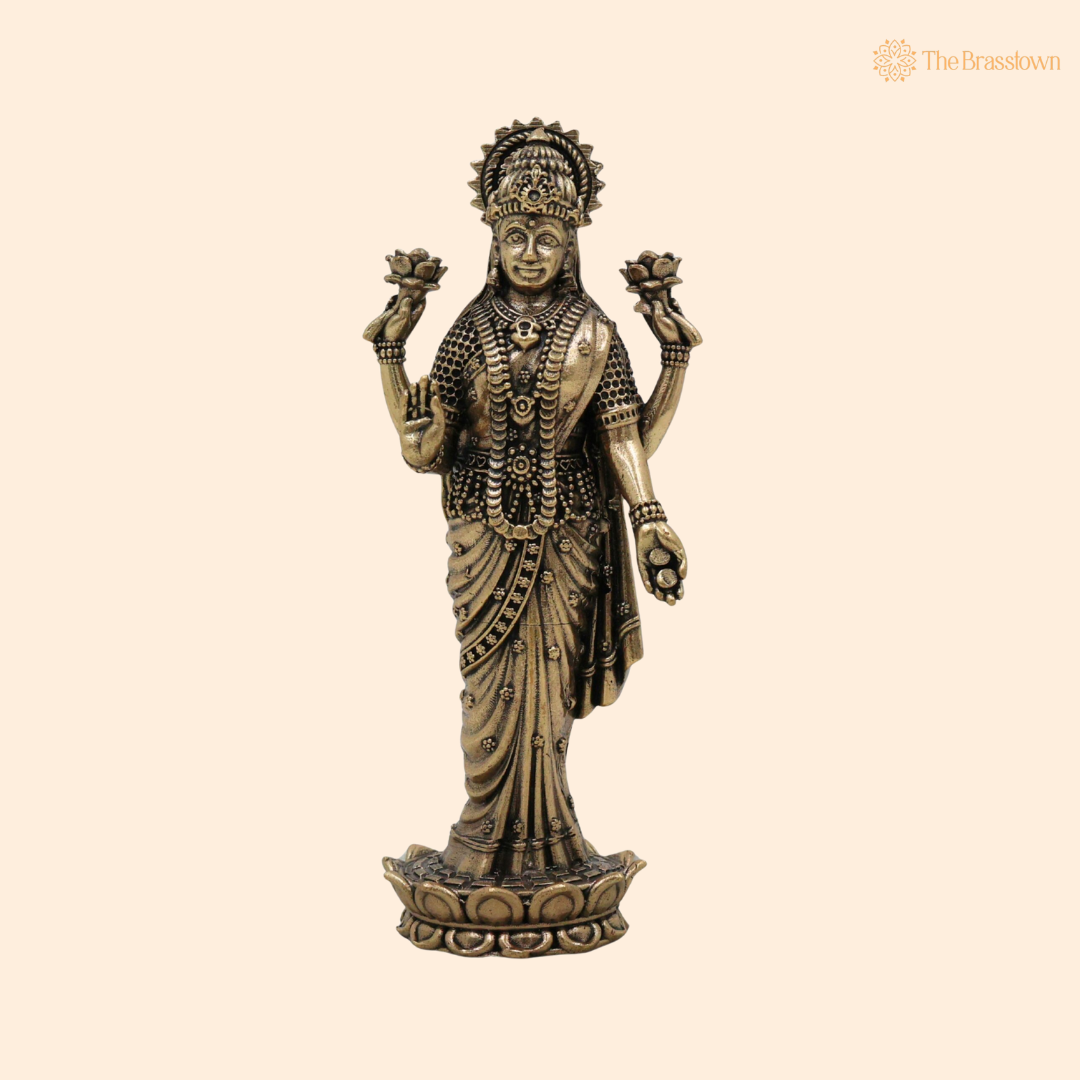 Divine Brass Lakshmi Idol 4.5 Inch front view – pure brass handcrafted India