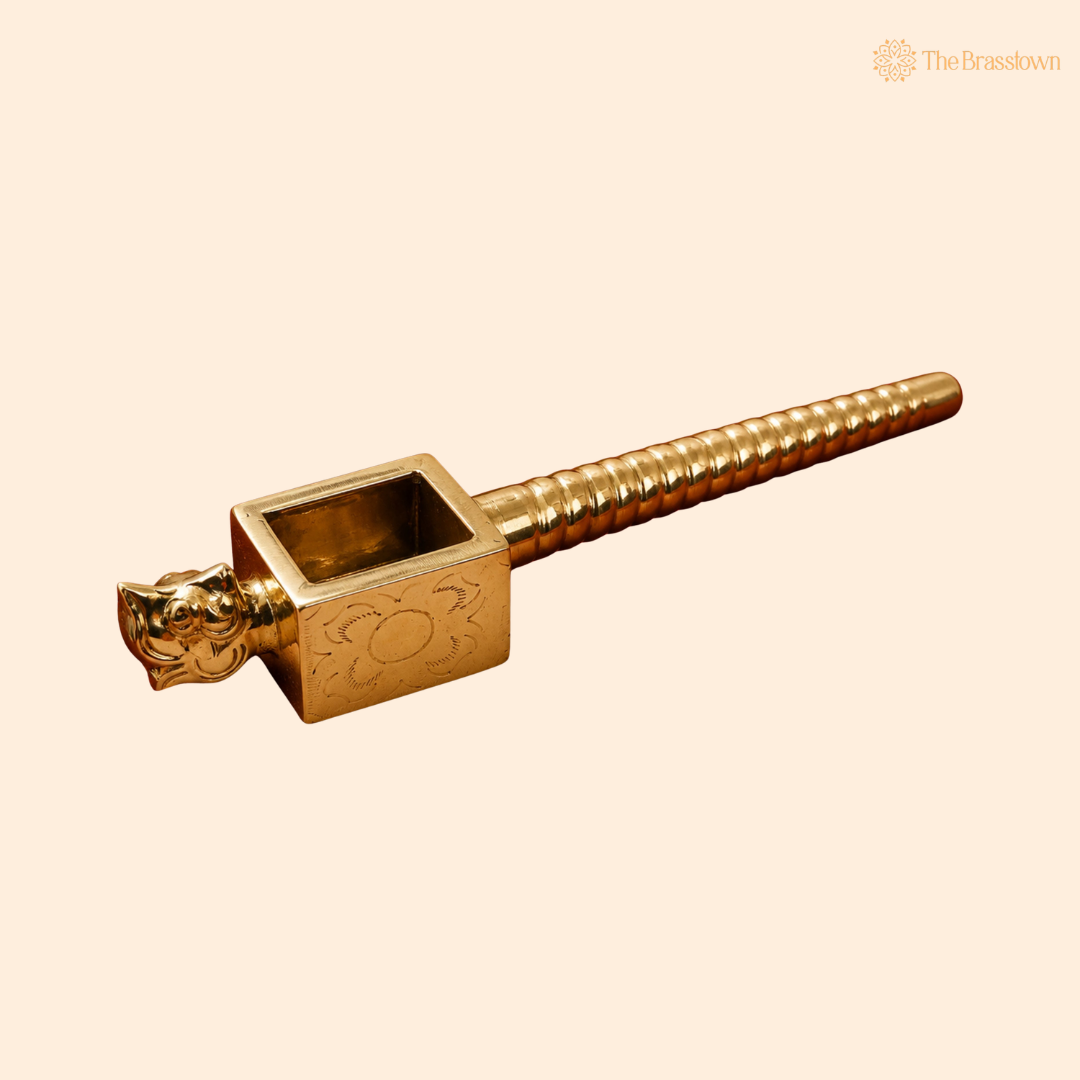 Brass Havan Sruk with Yali Face – Traditional Peetal Homa Spoon for Yagna, Agnihotra, Vedic Rituals &amp; Temple Pooja 19 Inch