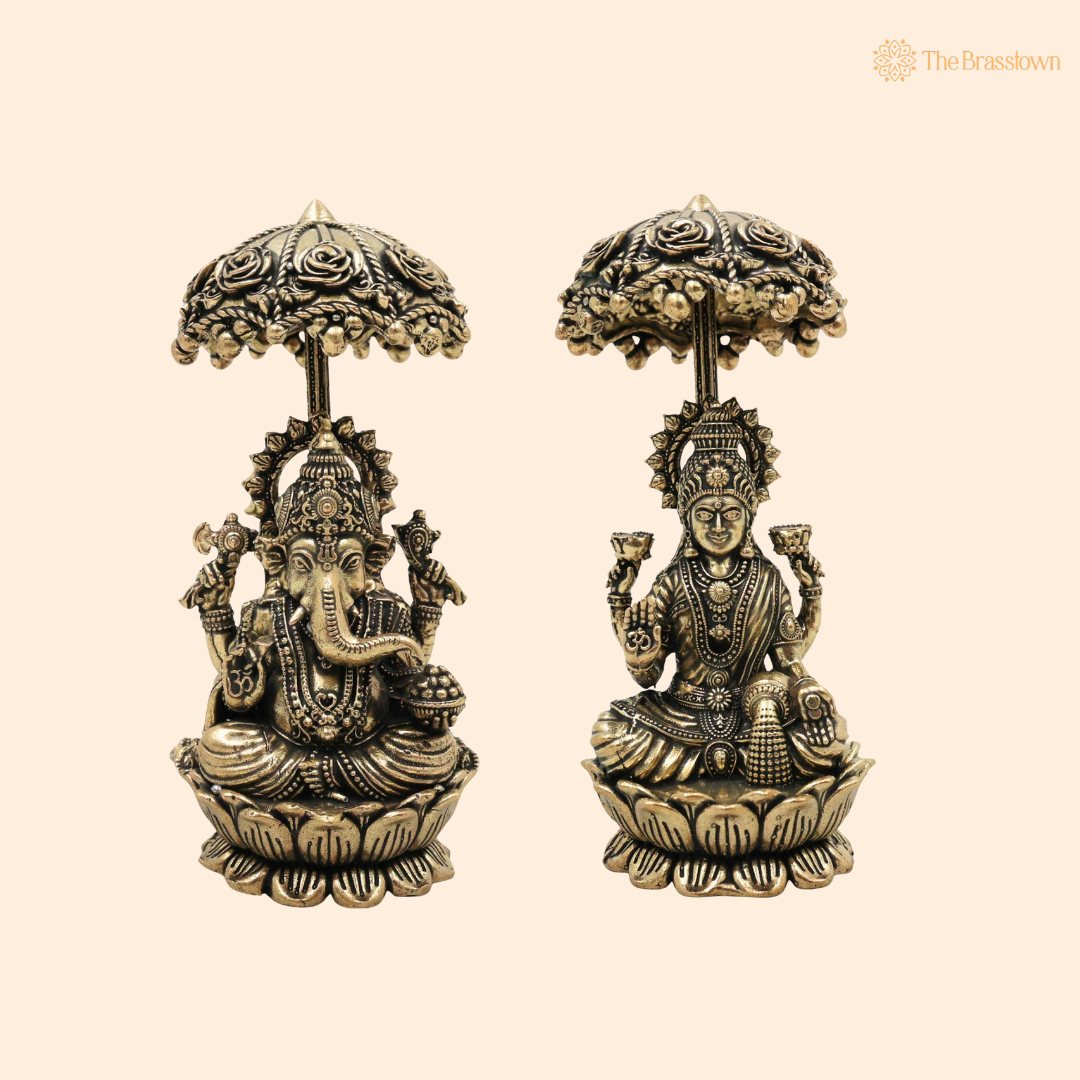 Brass Lakshmi Ganapati Idol 4.5 Inch front view – pure brass handcrafted India