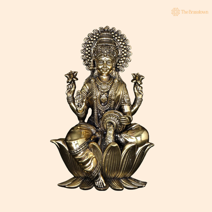 Brass Lakshmi Idol 6 Inch front view – pure brass handcrafted India
