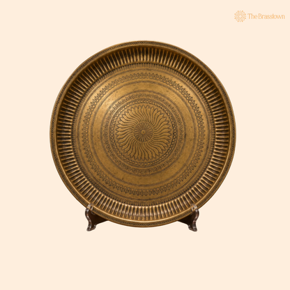 Traditional Brass Pooja Thali for Aarti – Peetal Aarti Plate (Pital Puja Thambalam) for Hindu Worship &amp; Temple Rituals 1 Inch