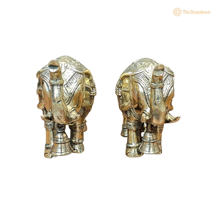 Brass Elephant Pair Showpiece 4 Inch side view – antique finish detail