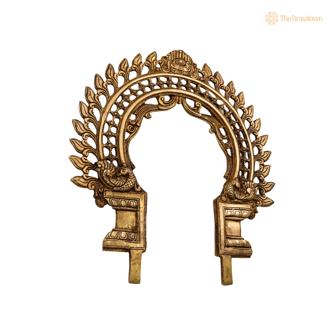 Brass Handcrafted Hand-Carved Prabhaval Arch Frame for Deity – Handcrafted Arch Wall Hanging for Home Temple, Deity Décor &amp; Spiritual Ambience 13 Inch