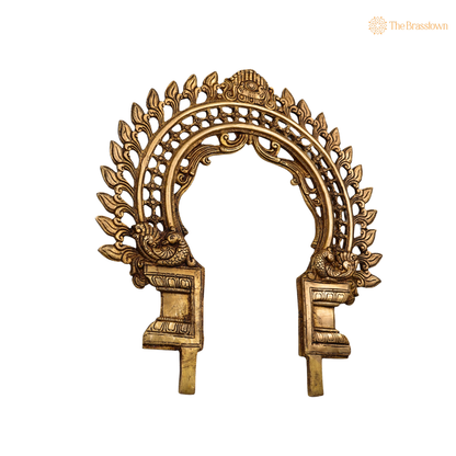 Brass Handcrafted Hand-Carved Prabhaval Arch Frame for Deity – Handcrafted Arch Wall Hanging for Home Temple, Deity Décor &amp; Spiritual Ambience 13 Inch