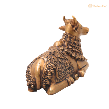 Brass Nandikeshwara Nandi Idol – Handcrafted Traditional Chola Style Vrishabha Murti for Pooja, Home Mandir, Décor &amp; Spiritual Gifting 6.5 Inch