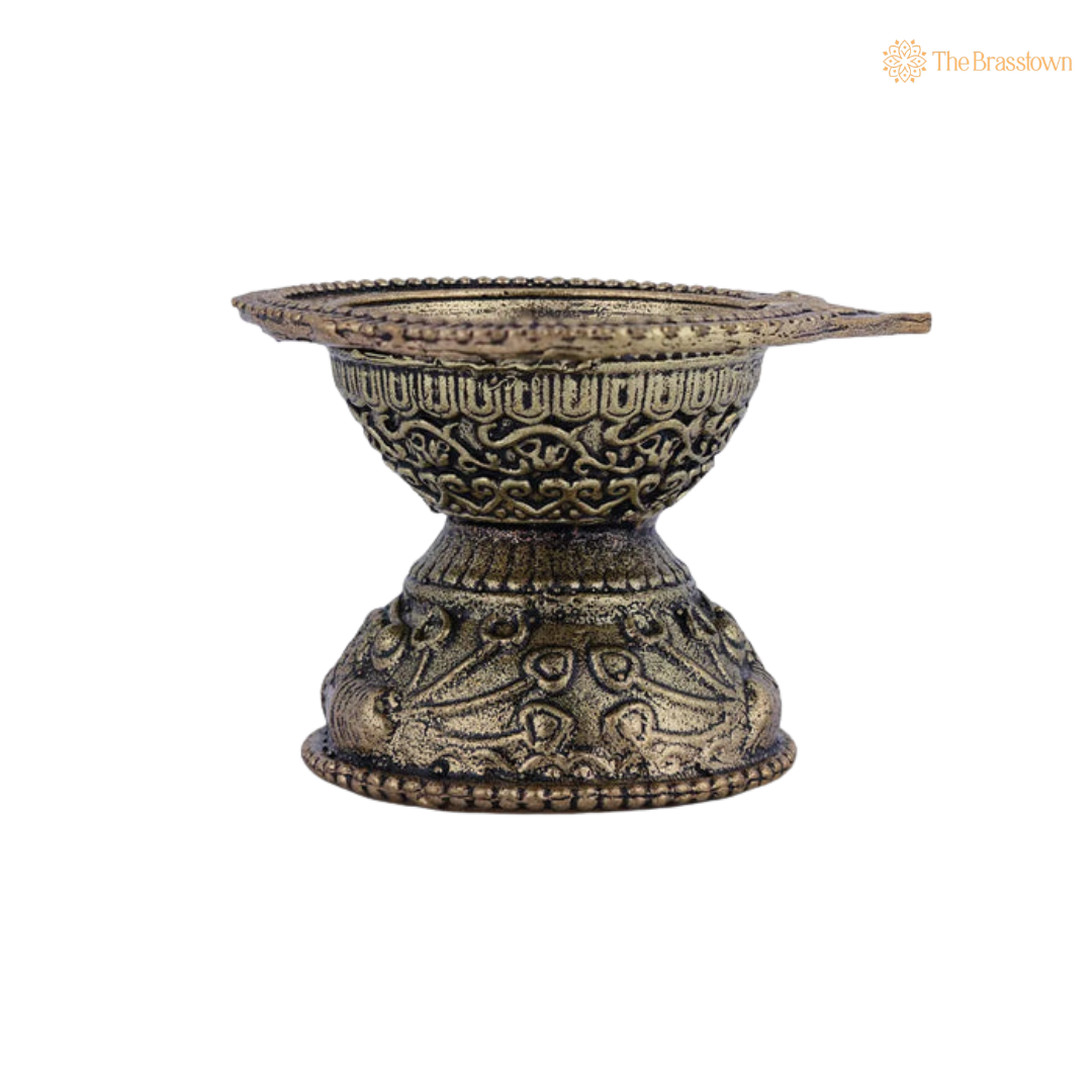 Traditional Brass Diya 1.5 Inch side view – antique finish detail