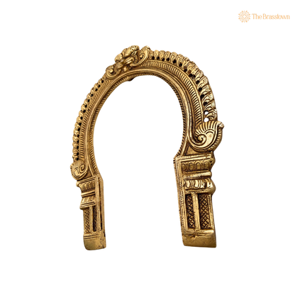 Handcrafted Brass Kirtimukha For Diety Prabhaval Arch – Handcrafted Arch Backdrop Wall Hanging for Home Temple, Deity Décor &amp; Spiritual Ambience 9 Inch