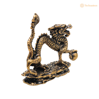 Brass Exquisite Dragon Table Decorative Statue – Decorative Dragon Showpiece for Home, Office &amp; Table Décor 2 Inch
