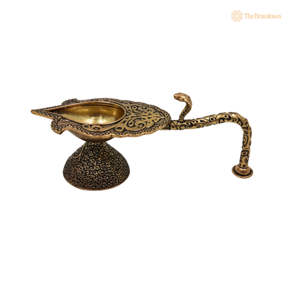 Brass Aarti Diya 1.5 Inch side view – antique finish detail