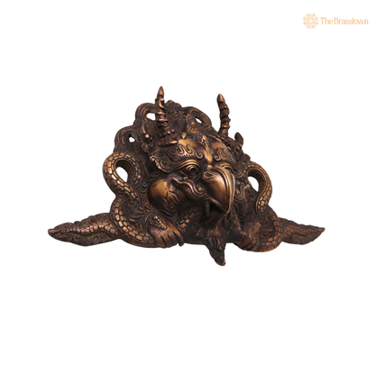 Handcraftedd Brass Garuda Face Wall Hanging – Handcrafted Vishnu Vahana Garuda Mask for Temple, Home Mandir, Spiritual Décor &amp; Gifting 7.5 Inch
