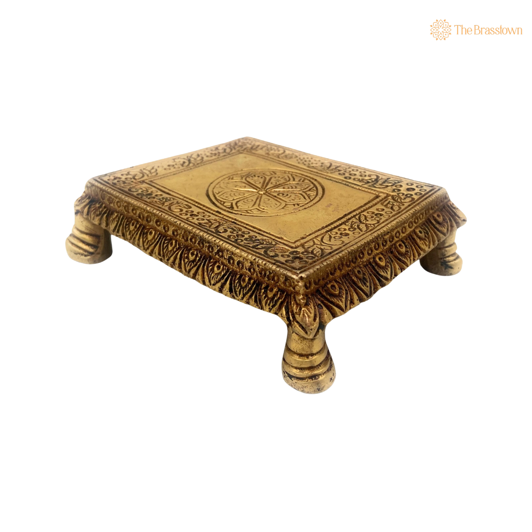 Handmade Brass Pooja Chowki 1 Inch side view – antique finish detail