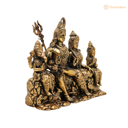Handcrafted Brass Shiv Parivar Idol 5 Inch closeup – intricate craftsmanship