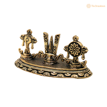 Brass Vishnu Balaji Symbols Idol 1.5 Inch closeup – intricate craftsmanship