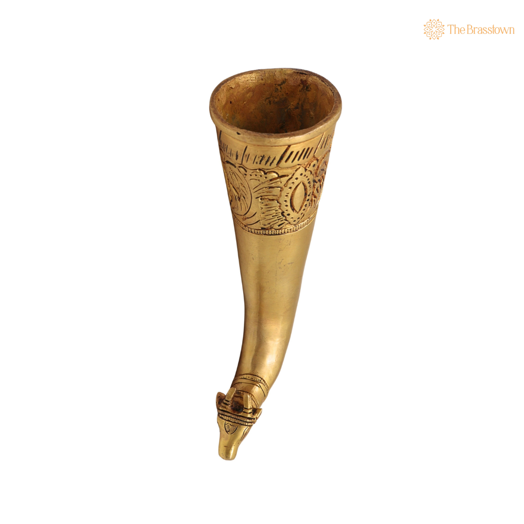 Brass Gomukhi Shringi Kamandalu for 8 Inch closeup – intricate craftsmanship