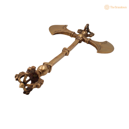 Brass Parashu / Dorje Axe 8 Inch closeup – intricate craftsmanship