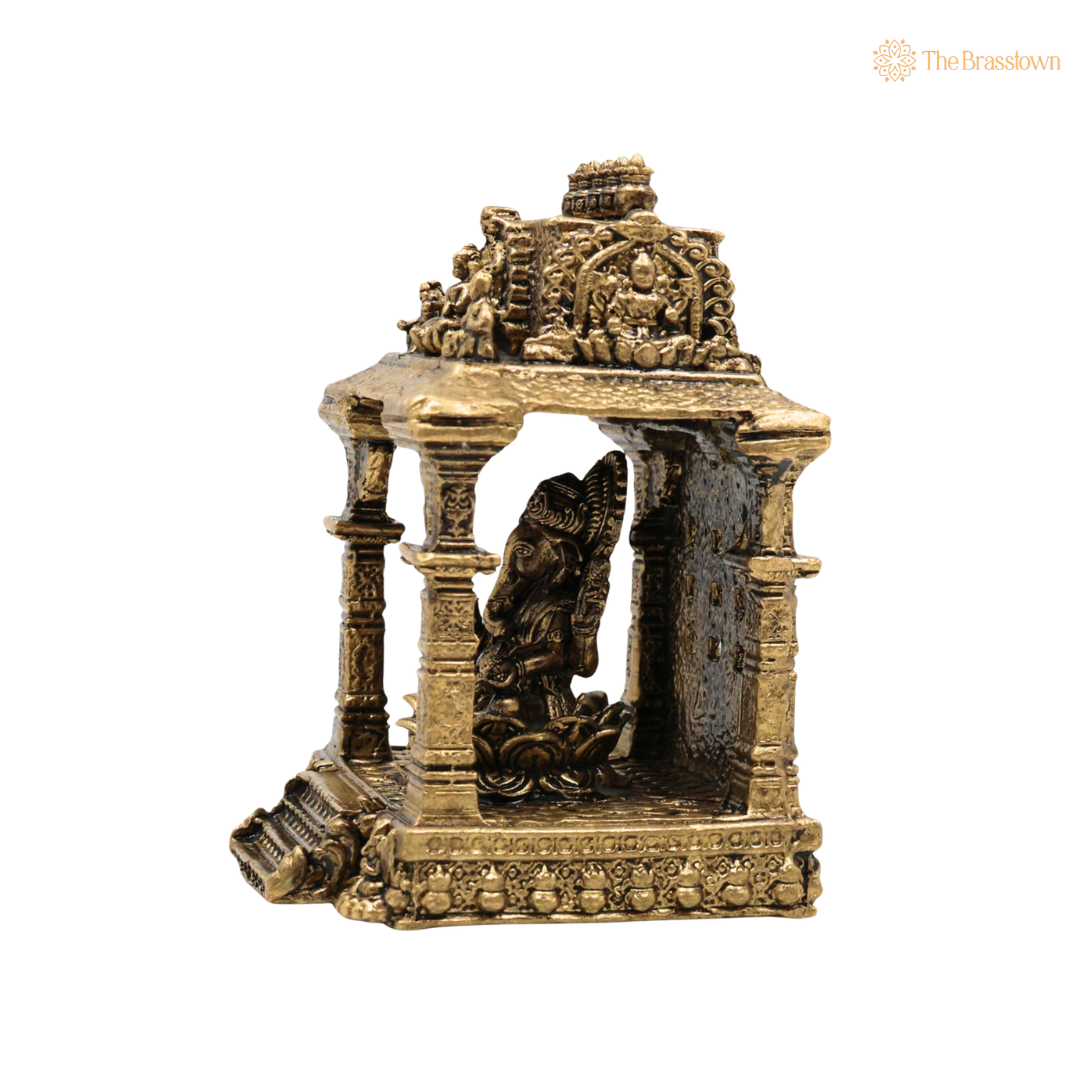 Handcrafted Brass Ganpati Bappa Idol 3 Inch closeup – intricate craftsmanship
