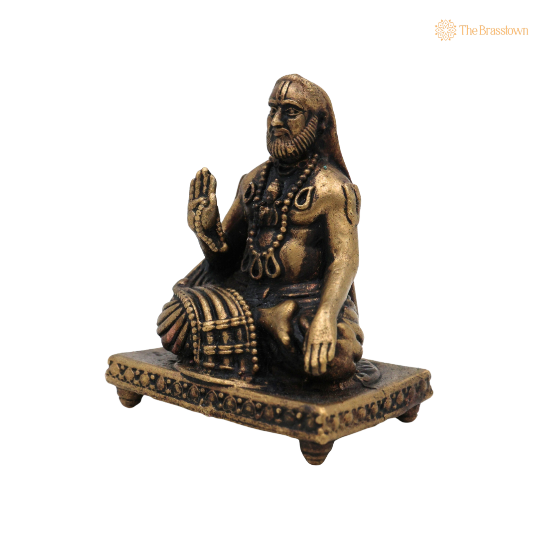 Brass Raghavendra Swamy Idol 1.5 Inch closeup – intricate craftsmanship