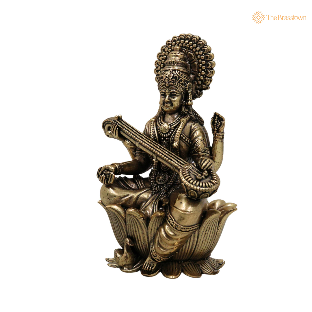 Brass Saraswati Idol 4 Inch closeup – intricate craftsmanship