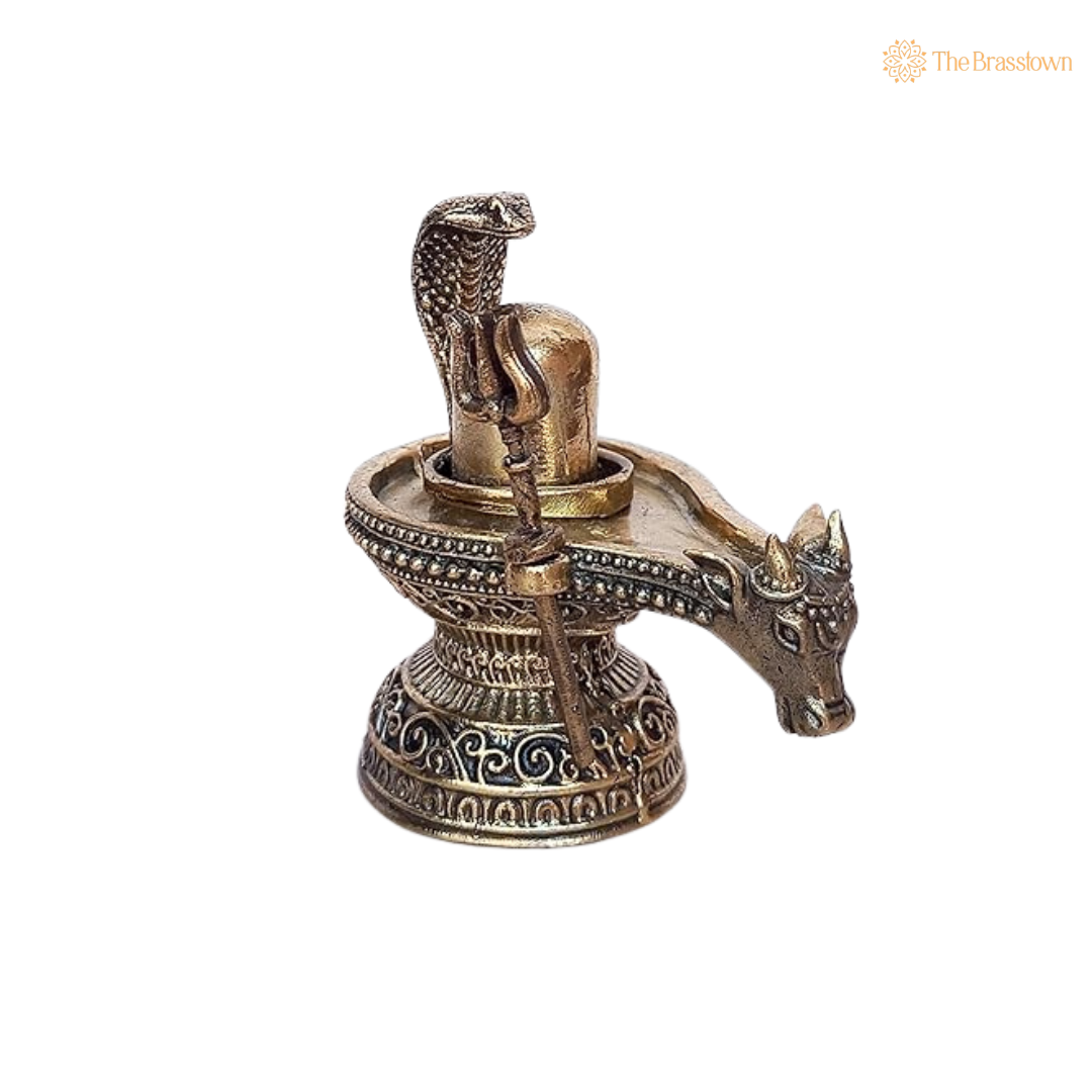 Brass Nandi Mukh Shivling with 2.5 Inch closeup – intricate craftsmanship