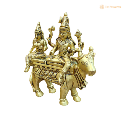 Brass Exquisite Shiva Parvati Idol 6.5 Inch closeup – intricate craftsmanship