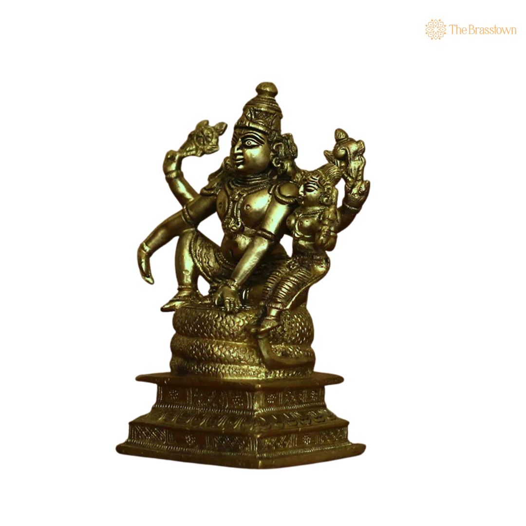 Handcrafted Brass Narayana Vishnu &amp; 6.5 Inch closeup – intricate craftsmanship