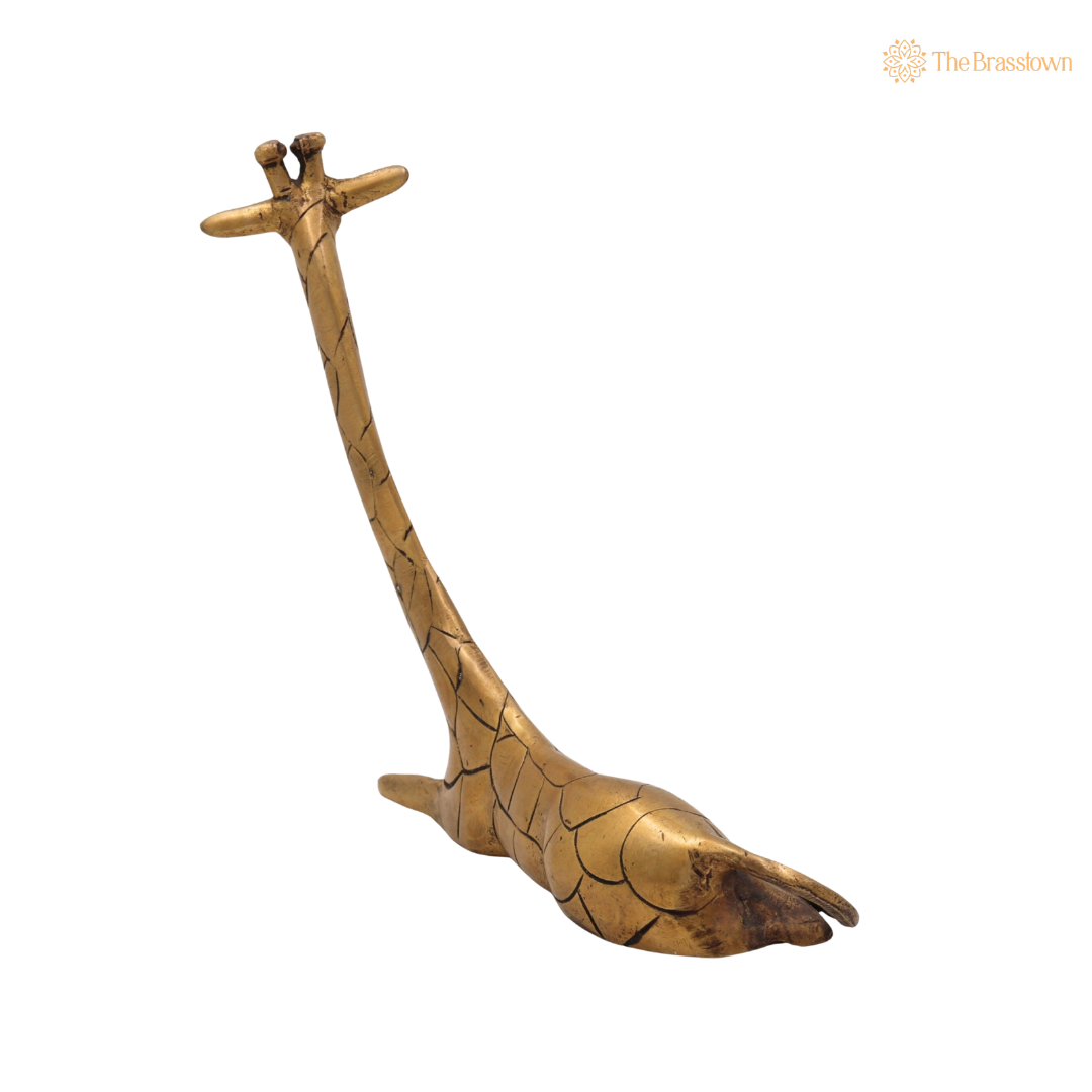 Brass Exquisite Giraffe Idol Statue – Handcrafted Peetal Giraffe Figurine for Home Décor, Office, Luxury Showpiece &amp; Gifting 9.5 Inch