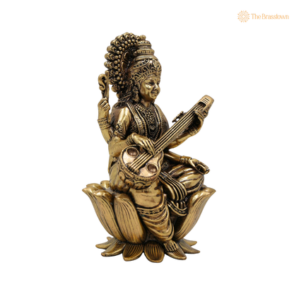 Handcrafted Brass Saraswati Mata Idol 4 Inch closeup – intricate craftsmanship