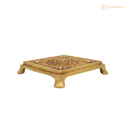 Traditonal Handcrafted Brass Chowki Platform – Traditional Pooja Peetha / Singhasan for Idols, Kalash &amp; Ritual Use 4 Inch
