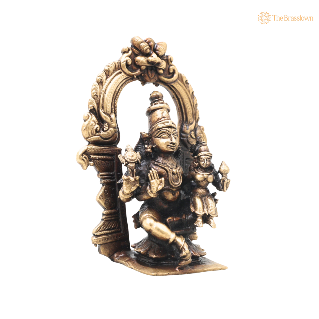 Traditional Brass Lakshmi Narasimha Idol – Traditional Narayana Swamy Chola Style Sculpture for Pooja, Home Mandir, Spiritual Décor &amp; Gifting 4 Inch