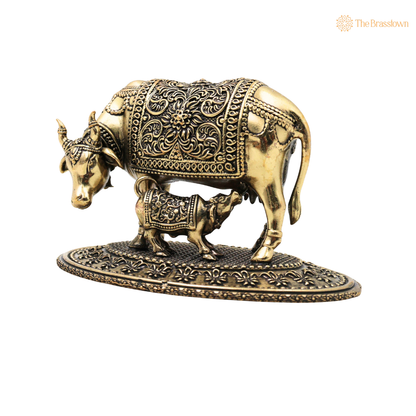 Handcrafted Brass Kamadhenu Idol – Surabhi Cow with Calf (Gau Mata) Murti, Handcrafted Divine Cow for Puja, Home &amp; Temple Décor 3.5 Inch