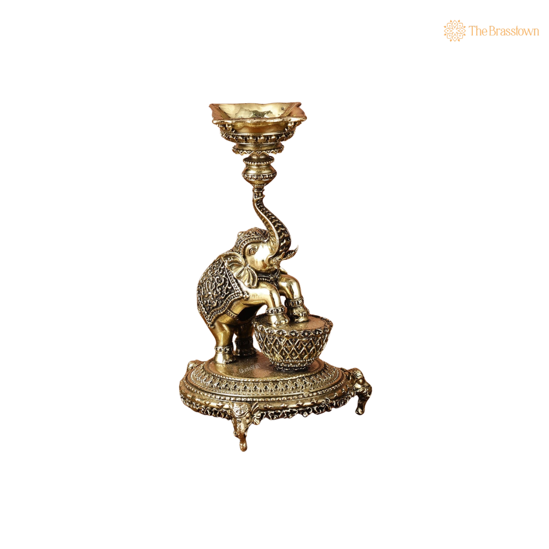 Brass Elephant Lamp 5.5 Inch closeup – intricate craftsmanship