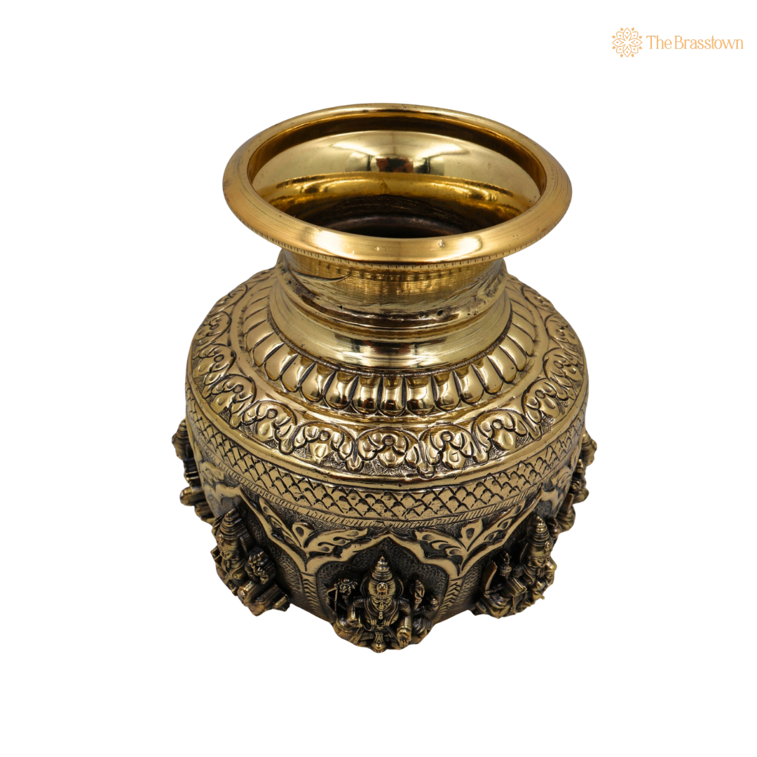 Brass Balaji Kalash Lota with Shankh &amp; Chakra – Peetal Pooja Kalash for Home Mandir, Temple Décor &amp; Spiritual Blessings 4 Inch