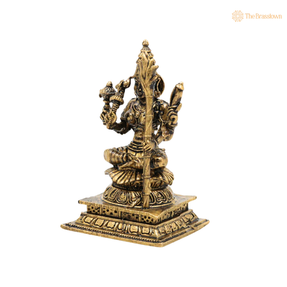Brass Kamakshi Idol 2 Inch closeup – intricate craftsmanship