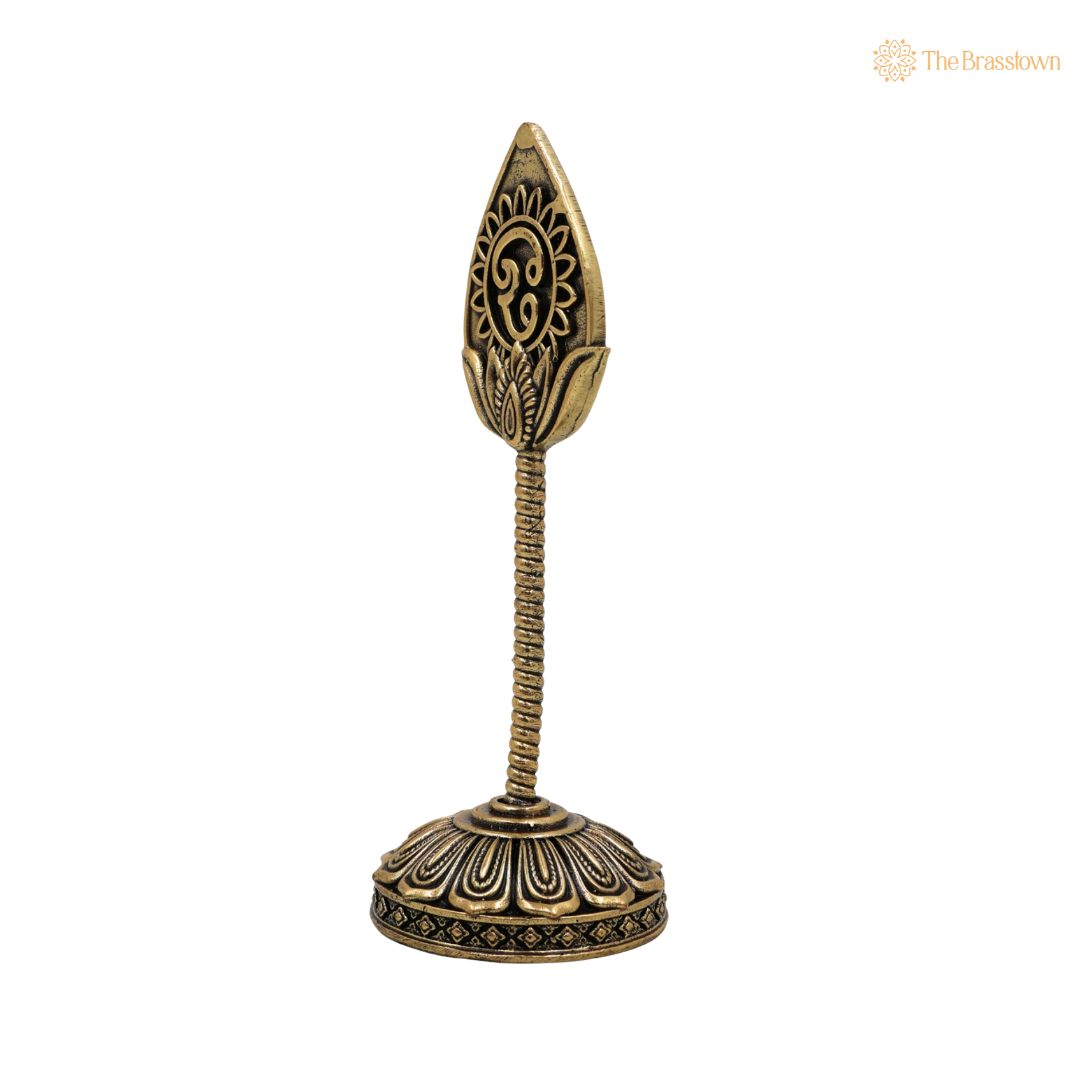 Brass Murugan Vel Idol 6 Inch closeup – intricate craftsmanship