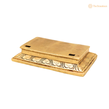 Traditonal Handcrafted Brass Chowki for mandir – Traditional Pooja Peetha / Singhasan for Idols, Kalash &amp; Ritual Use 1.5 Inch