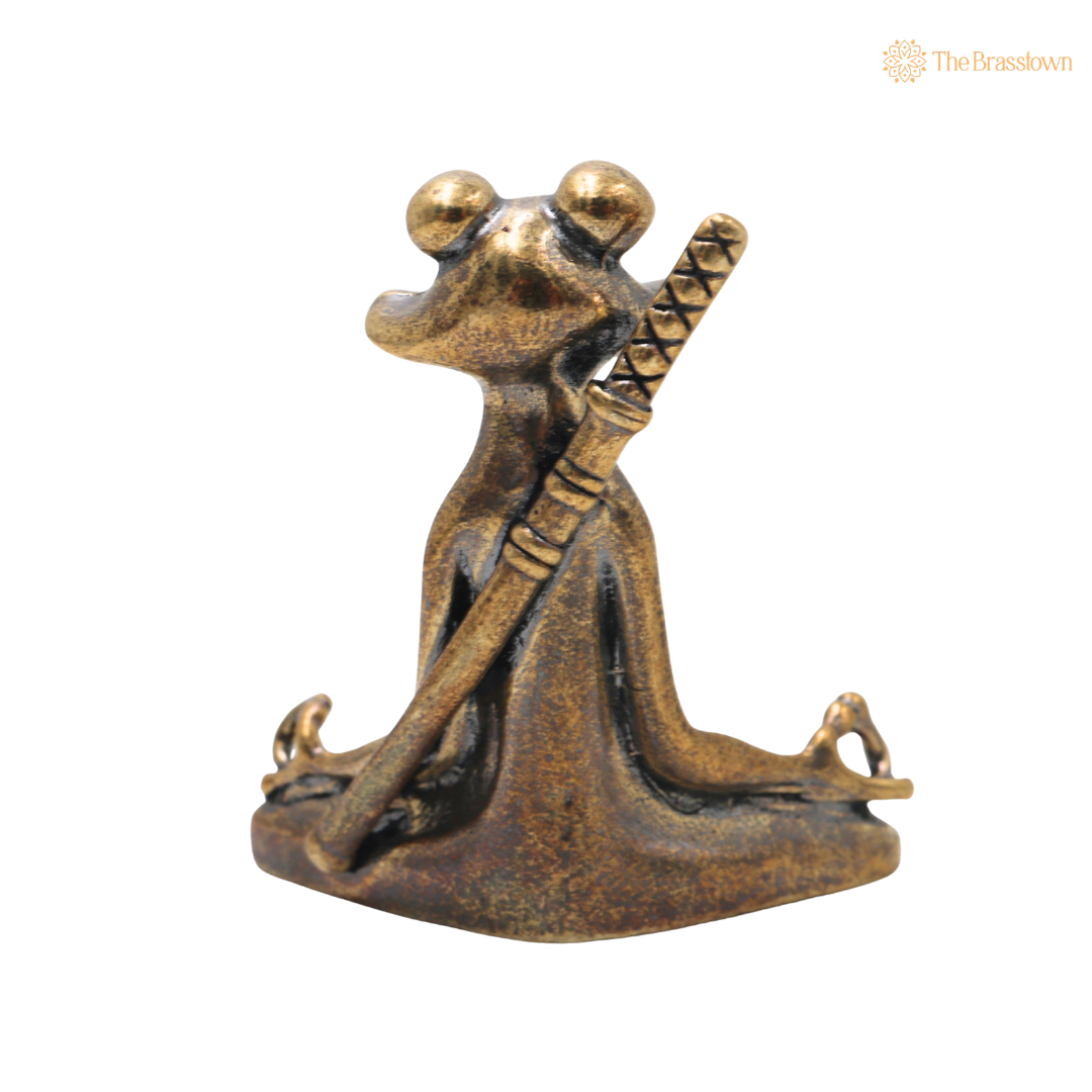 Brass Yoga Zen Frog Sculpture – Handcrafted Meditating Frog Figurine for Yoga, Home Décor, Office Desk, Vastu &amp; Gifting 2 Inch