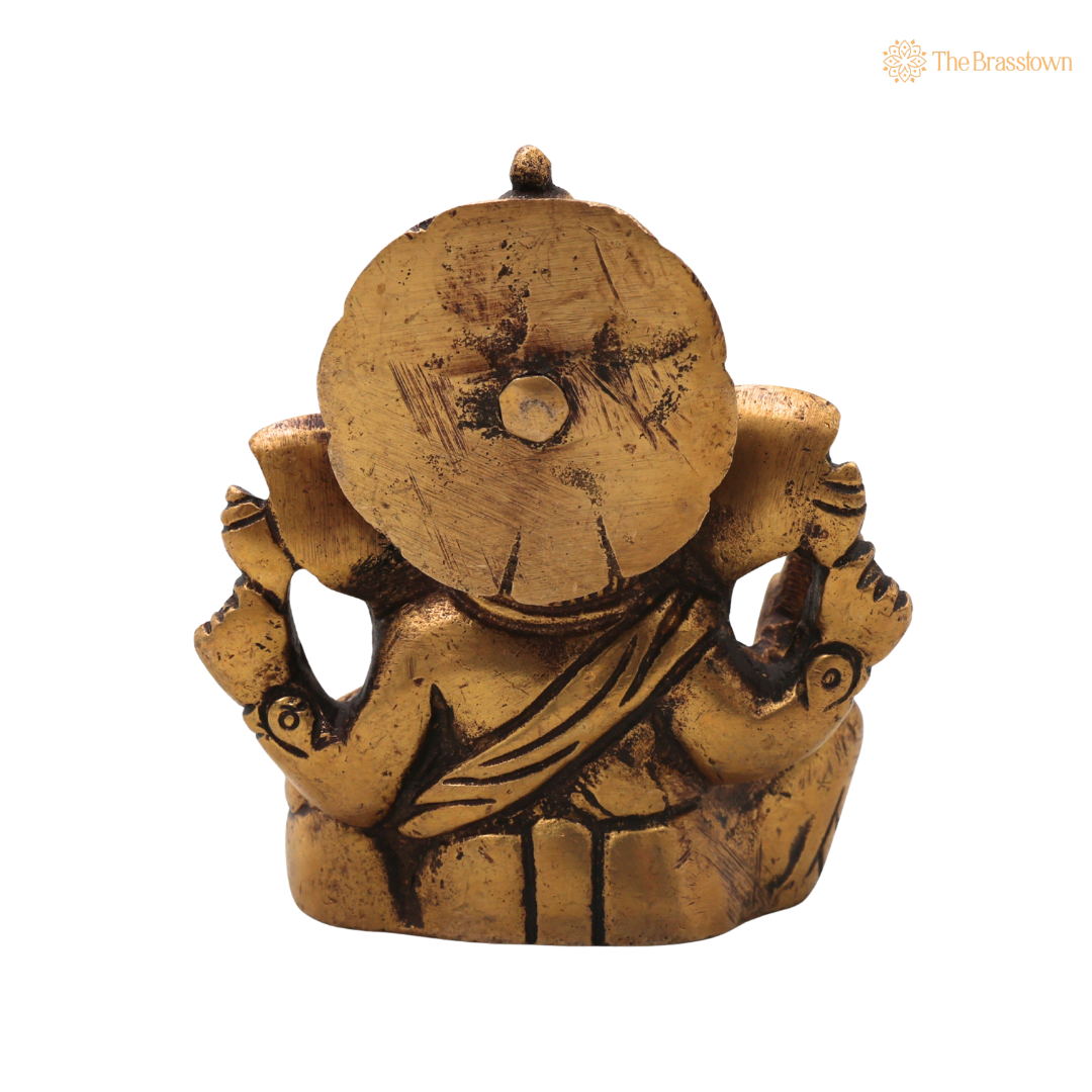 Handcrafted Traditional Ganesha Idol –Handcrafted Traditional Unique Style Ganapati Vinayaka Murti for Pooja, Home Mandir, Décor &amp; Gifting 4 Inch