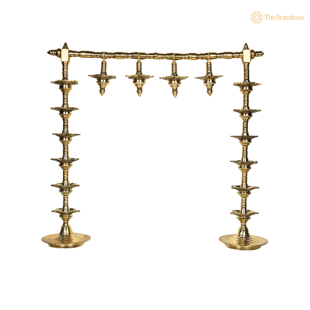 Brass Traditional Deepa Stambh Lamp Stand – Kuthu Vilakku Nilavilakku Samai, South Indian Temple Pooja Oil Stand for Home Mandir &amp; Décor 22 Inch