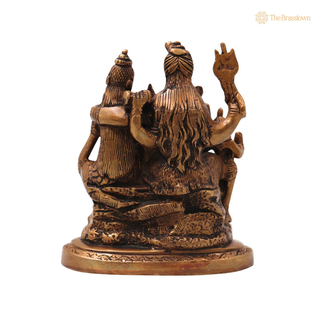 Unique chola Style Brass Shiv Parivar Idol – Fine Golden Work Divine Family Statue for Puja &amp; Home Mandir 6.5 Inch