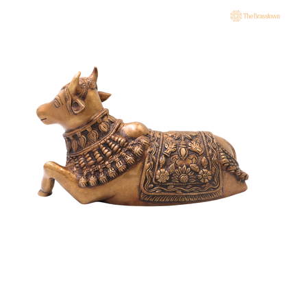 Brass Nandikeshwara Nandi Idol – Handcrafted Traditional Chola Style Vrishabha Murti for Pooja, Home Mandir, Décor &amp; Spiritual Gifting 6.5 Inch