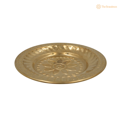 Traditional Brass Handcrafted Pooja Thali – Pure Peetal Aarti Plate (Pital Puja Thambalam) for Hindu Worship &amp; Temple Rituals 0.5 Inch
