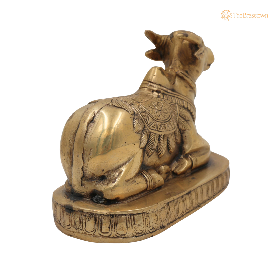 Brass Nandi Bull Idol 4.5 Inch side view – antique finish detail