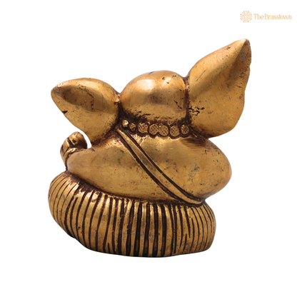 Handcrafted Traditional Brass Long Neck Ganesha Idol –Handcrafted Traditional Chola Style Ganapati Vinayaka Murti for Pooja, Home Mandir, Décor &amp; Gifting 3 Inch