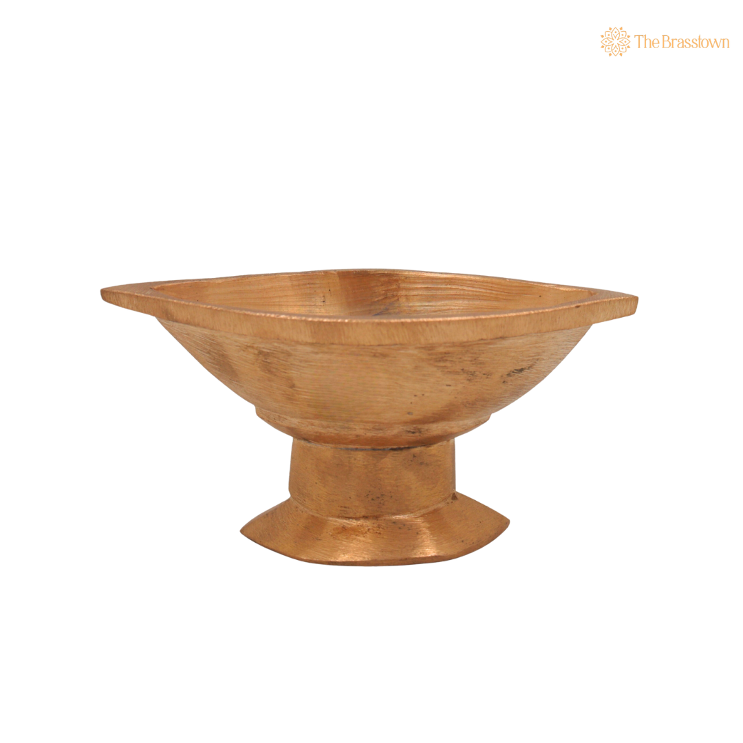 Handmade Vibhuti Patra Naam Holder Pooja Plate – Traditional Panchaloha Temple Accessory for Vibhuti, Kumkum &amp; Sacred Rituals 3 Inch