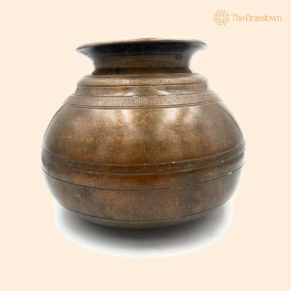 Brass Antique Lota – Handcrafted Loota, Chambu, Lotiya, Water Kamandal for Home Décor, Puja &amp; Gifting 7 Inch 1