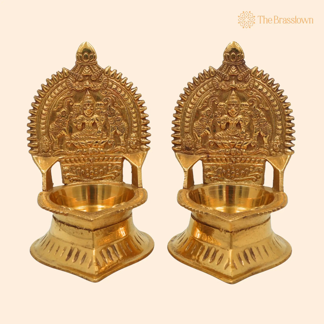 Brass Kamakshi Vilakku – Handcrafted Kamatchi Deepam, Kamakshi Amman Diya, Kuthu Vilakku Pital Lamp for Pooja, Temple &amp; Home Décor 4.5 Inch 1